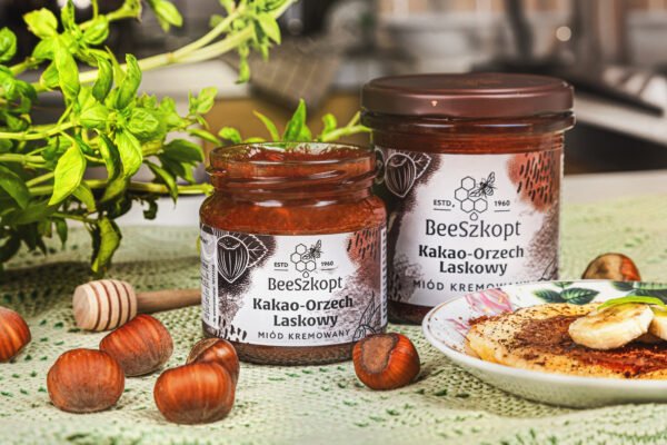 Miód kremowany kakao orzech laskowy od BeeSzkopt
